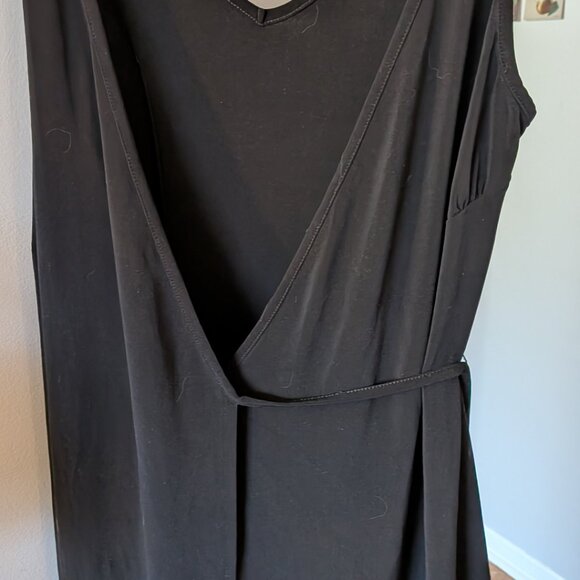 Classic Black Wrap Dress - Picture 5 of 5